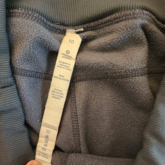 Lululemon sherpa sweatpants - Picture 5 of 9